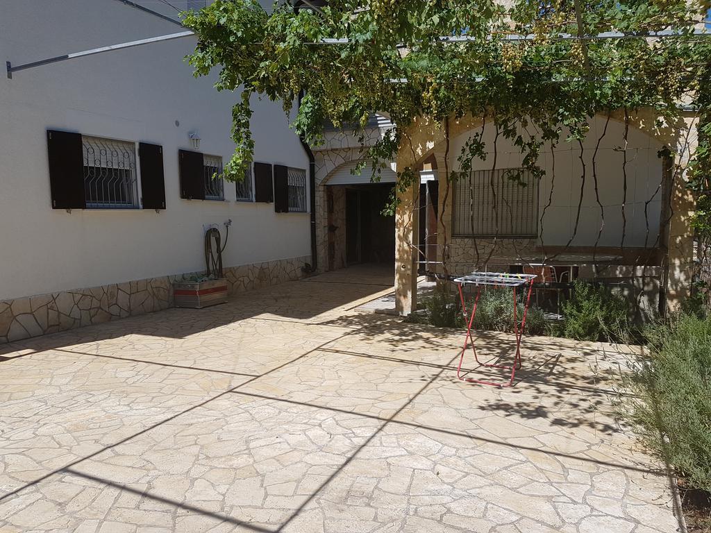 Casa Gudelj Apartment Pirovac Exterior photo